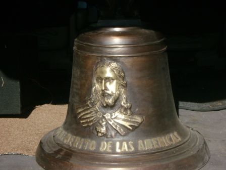 imagen de campan de bronce calidad