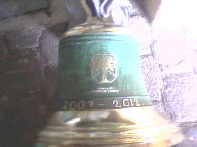 campana de bronce patina verde pulido logo especial