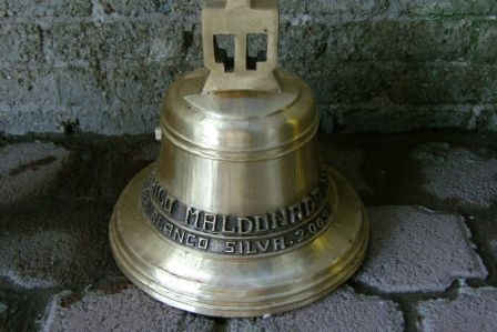 campana de bronce 50 kilos natural